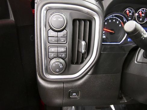 Used 2021 Chevrolet Silverado 1500 RST w/ All Star Edition Plus AWD/4WD image 19