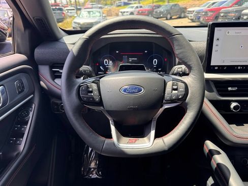 Used 2026 Ford Explorer ST RWD image 20