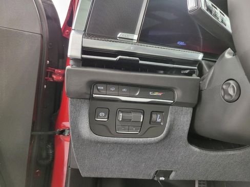 Certified 2026 Cadillac Escalade V w/ LPO, Floor Liner Package image 14