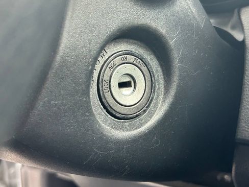 Used 2023 Toyota Corolla LE FWD image 38