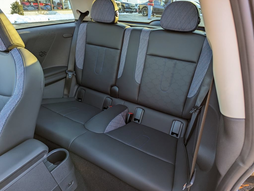 Used 2025 MINI Cooper S FWD image 35