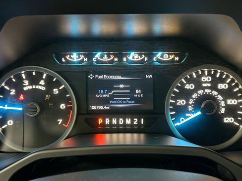 Used 2015 Ford F150 XLT w/ Equipment Group 302A Luxury image 22