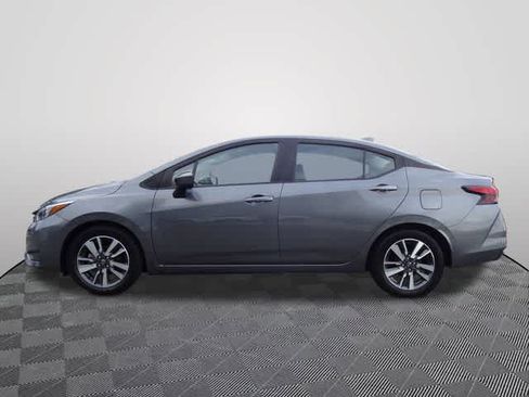 Used 2025 Nissan Versa SV FWD image 2