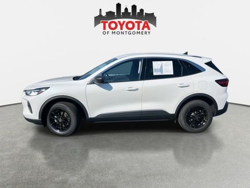 Used 2023 Ford Escape Active w/ Tech Pack #1 image 3