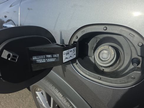 Used 2023 INFINITI QX60 Luxe w/ Cargo Package image 14