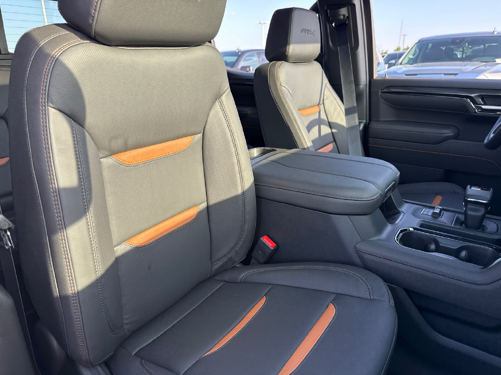 New 2026 GMC Sierra 1500 AT4 w/ AT4 Premium Package AWD/4WD image 37