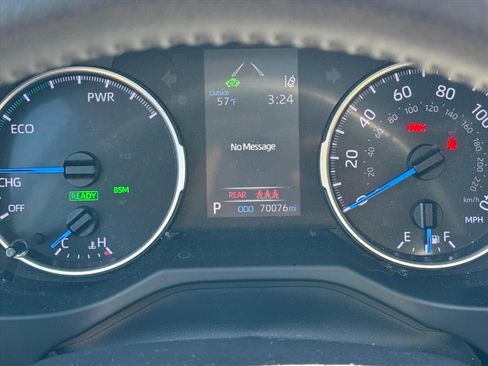 Used 2021 Toyota RAV4 XLE w/ Convenience Package image 20