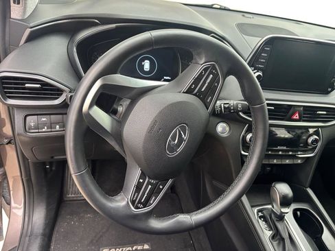 Used 2019 Hyundai Santa Fe FWD image 12