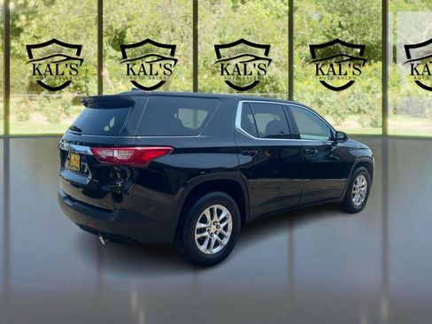 Used 2019 Chevrolet Traverse LS AWD/4WD image 5
