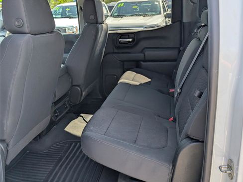Used 2022 Chevrolet Silverado 1500 Custom AWD/4WD image 13