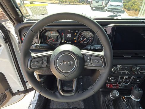 New 2026 Jeep Wrangler Rubicon image 22