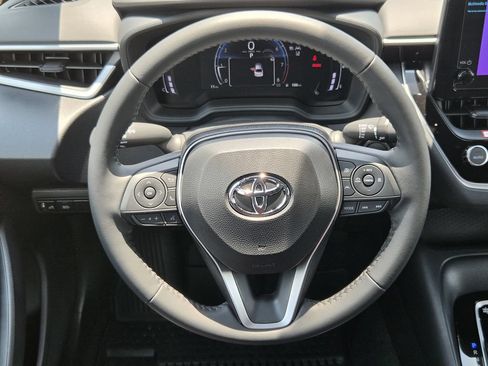Used 2026 Toyota Corolla SE FWD image 15