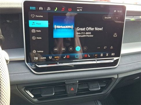 New 2026 Volkswagen Tiguan SE R-Line image 9