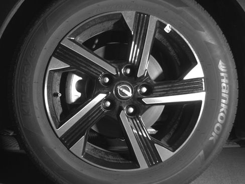 Used 2025 Nissan Sentra SV image 11