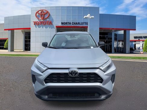 New 2025 Toyota RAV4 LE image 4