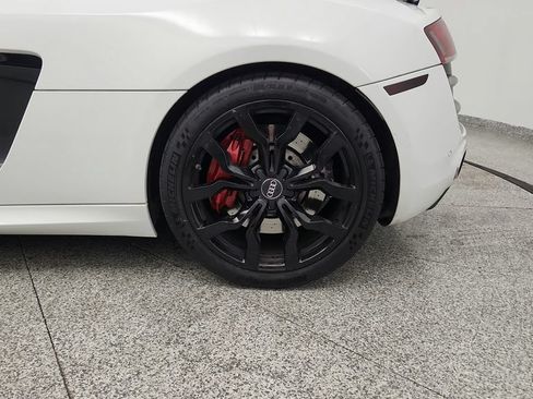 Used 2012 Audi R8 V10 AWD/4WD image 15