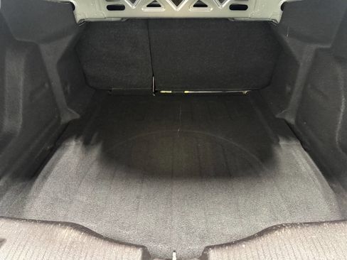 Used 2017 Chevrolet Cruze LT w/ Convenience Package image 13