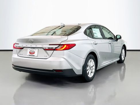 New 2026 Toyota Camry LE image 4