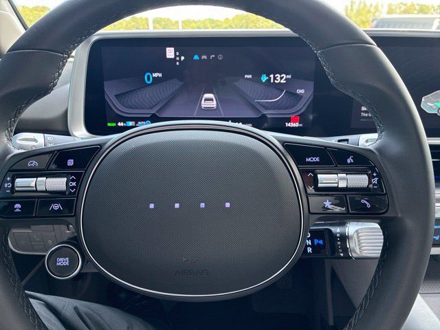 Used 2025 Hyundai Ioniq 6 SEL RWD image 9