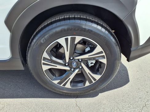 Certified 2025 Subaru Crosstrek 2.0i Premium image 14