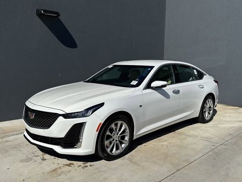 Used 2023 Cadillac CT5 Luxury image 1