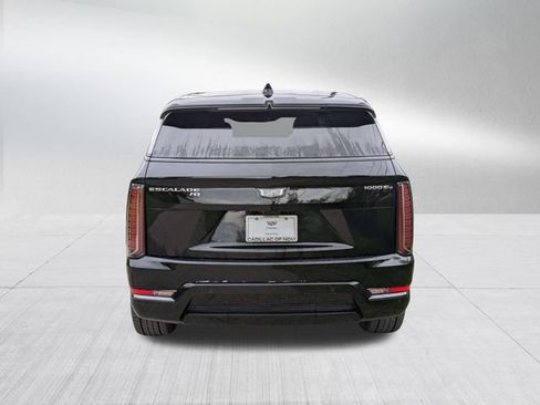 Used 2025 Cadillac Escalade IQ Sport 2 AWD/4WD image 6
