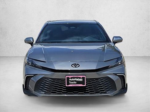 Used 2026 Toyota Camry SE w/ Convenience Package FWD image 2