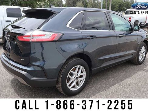 Used 2024 Ford Edge SEL w/ Convenience Package AWD/4WD image 4
