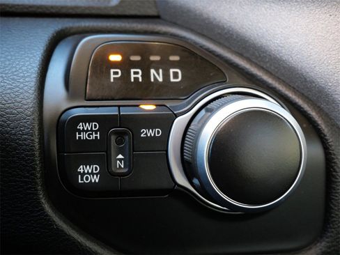 Used 2019 RAM 2500 Tradesman image 16