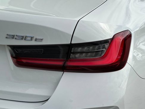 Used 2023 BMW 330e w/ Premium Package RWD image 32