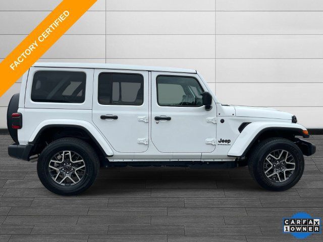 Certified 2026 Jeep Wrangler Unlimited Sahara AWD/4WD image 3