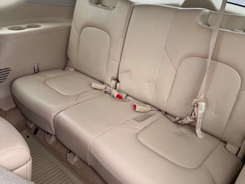Used 2016 INFINITI QX80 4WD w/ Deluxe Technology Package image 14