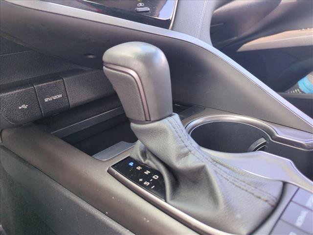 Certified 2022 Toyota Camry SE w/ Convenience Package FWD image 12