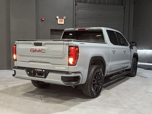Used 2024 GMC Sierra 1500 Elevation AWD/4WD image 4