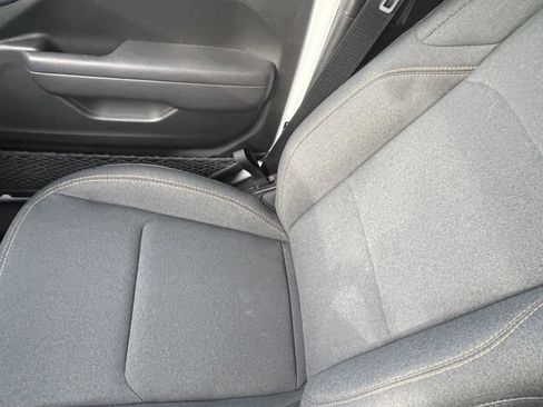 Used 2025 Jeep Gladiator Sport image 19