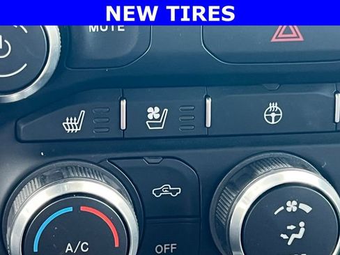 Used 2022 RAM 2500 Laramie AWD/4WD image 31