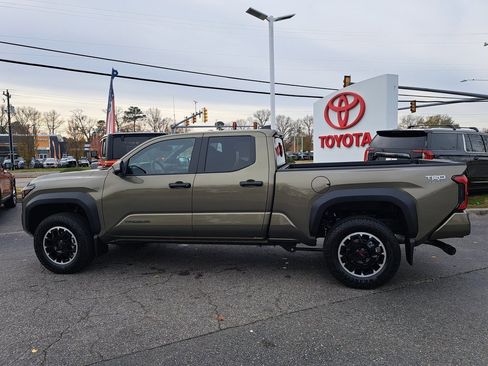 New 2026 Toyota Tacoma TRD Off-Road image 9
