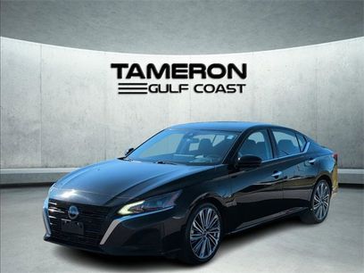 Used 2023 Nissan Altima 2.5 SL