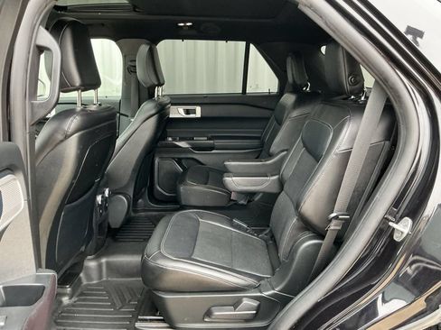 Used 2020 Ford Explorer Limited w/ Class III Trailer Tow Package AWD/4WD image 19