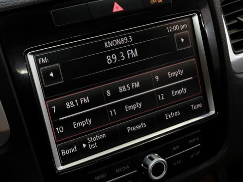 Used 2014 Volkswagen Touareg VR6 AWD/4WD image 33