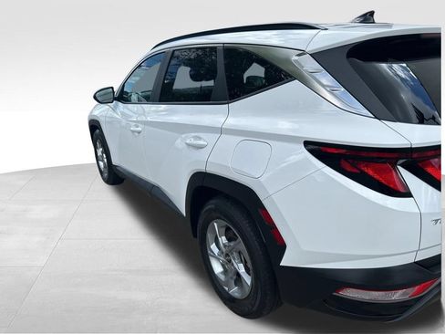 Used 2024 Hyundai Tucson SEL FWD image 3