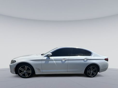 Used 2021 BMW 530i xDrive w/ Premium Package AWD/4WD image 6