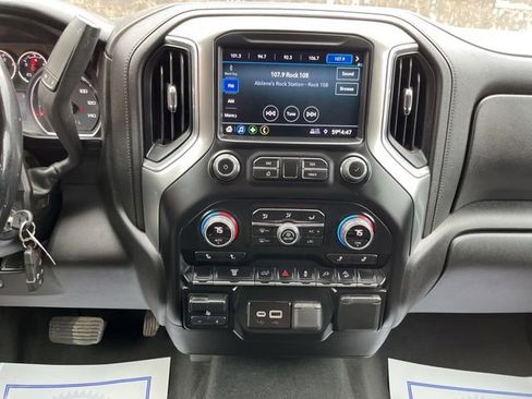 Used 2023 Chevrolet Silverado 2500 LT image 21