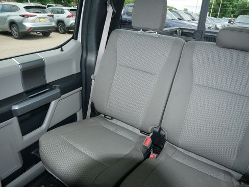 Used 2019 Ford F150 XLT w/ Equipment Group 302A Luxury AWD/4WD image 12