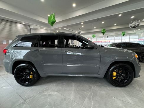 Used 2021 Jeep Grand Cherokee Trackhawk w/ Trailer Tow Group IV AWD/4WD image 9