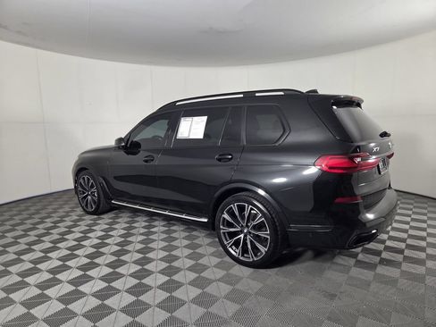 Used 2021 BMW X7 xDrive40i w/ M Sport Package AWD/4WD image 6