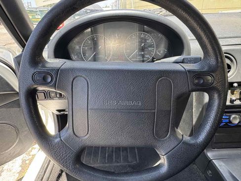 Used 1993 MAZDA MX-5 Miata RWD image 17