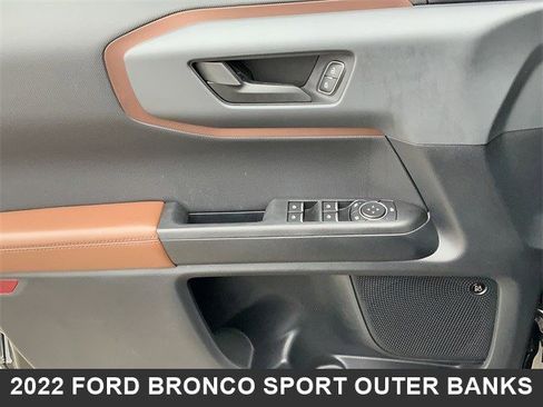 Used 2022 Ford Bronco Sport Outer Banks w/ Tech Package image 11
