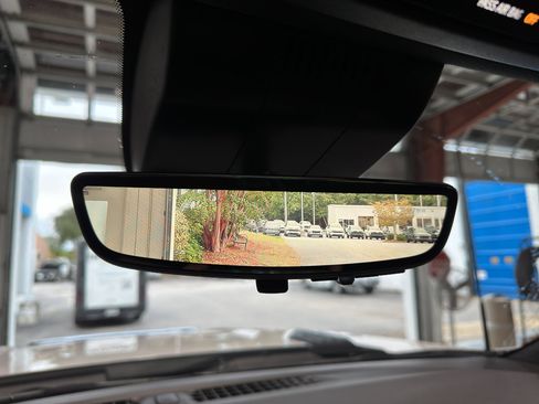 Used 2024 Chevrolet Silverado 2500 High Country w/ High Country Premium Package image 29