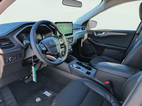 New 2026 Ford Escape SE image 8